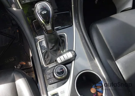 2021 Infiniti Q50 Pure z USA, uszkodzony, nr VIN JN1EV7AP2MM705797